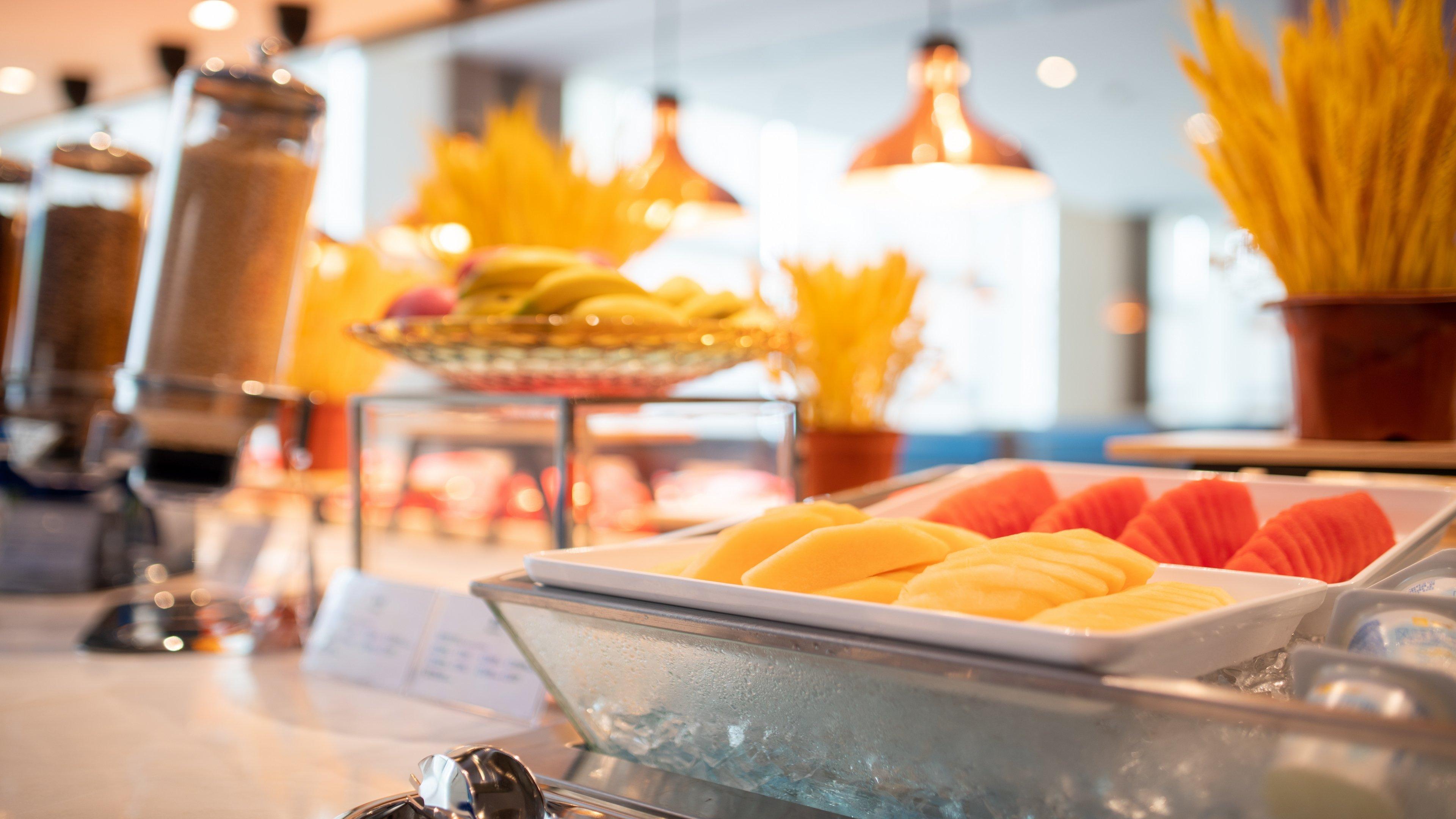 Holiday Inn Express Shenzhen Longhua By Ihg Ngoại thất bức ảnh