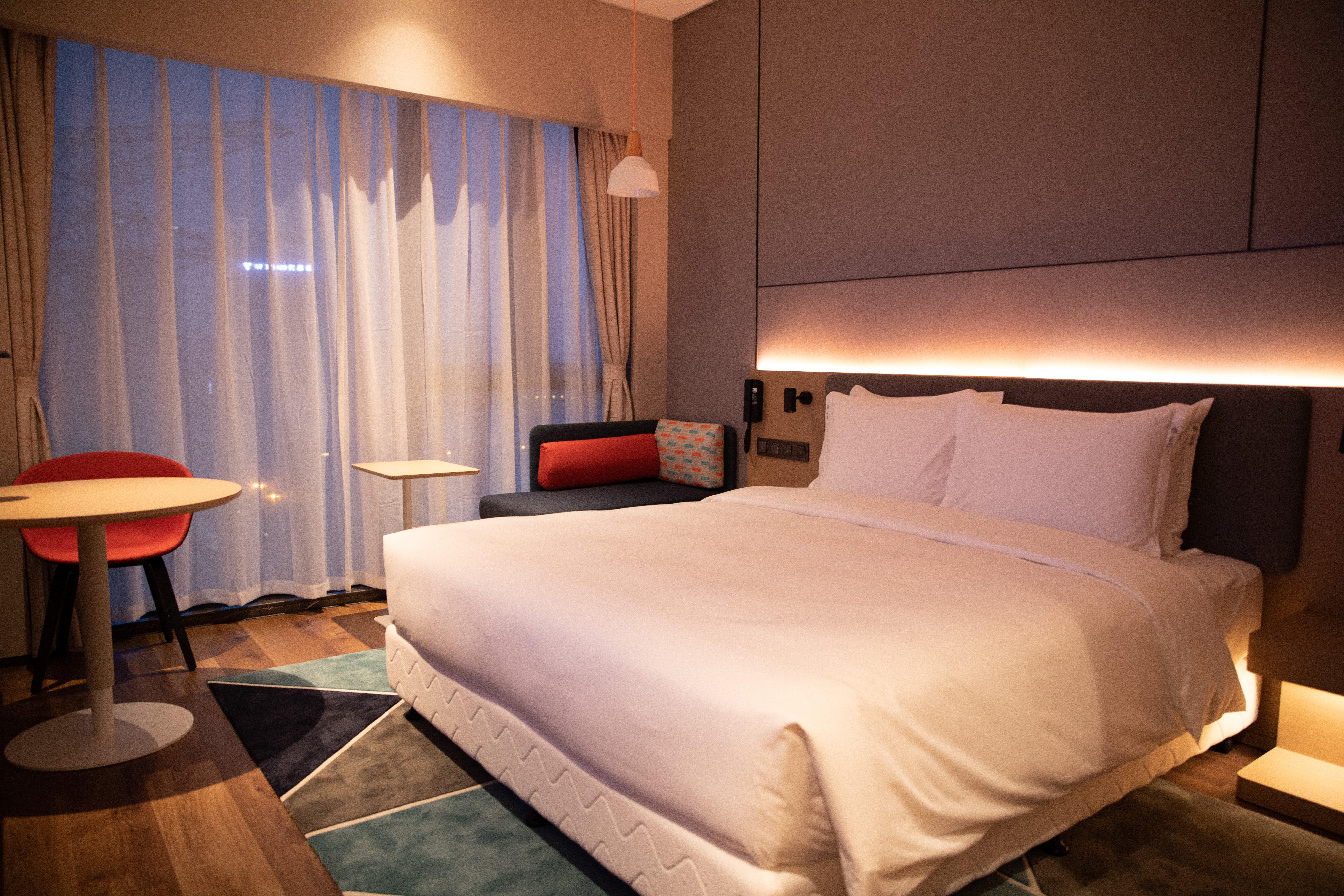 Holiday Inn Express Shenzhen Longhua By Ihg Ngoại thất bức ảnh