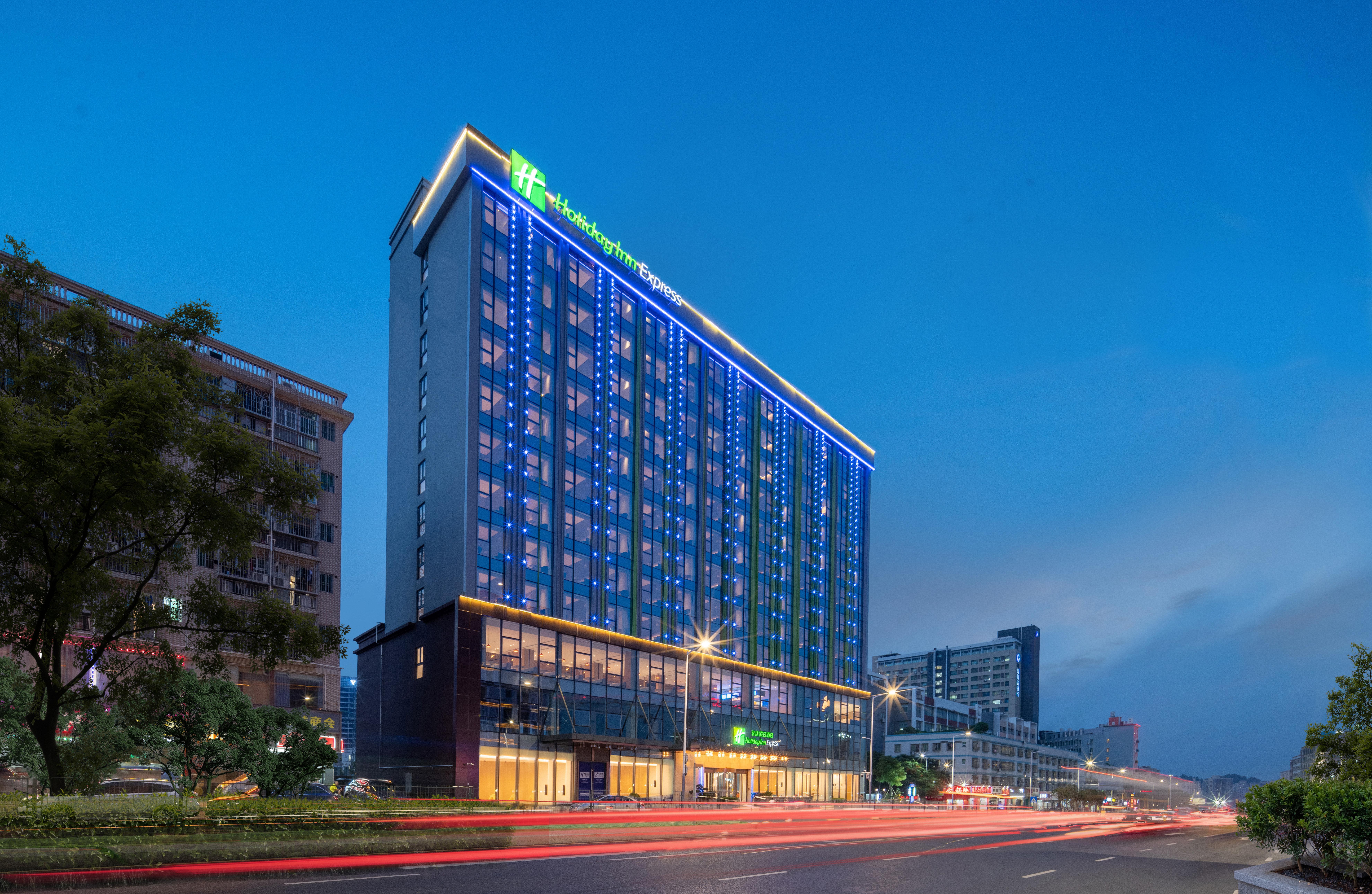 Holiday Inn Express Shenzhen Longhua By Ihg Ngoại thất bức ảnh